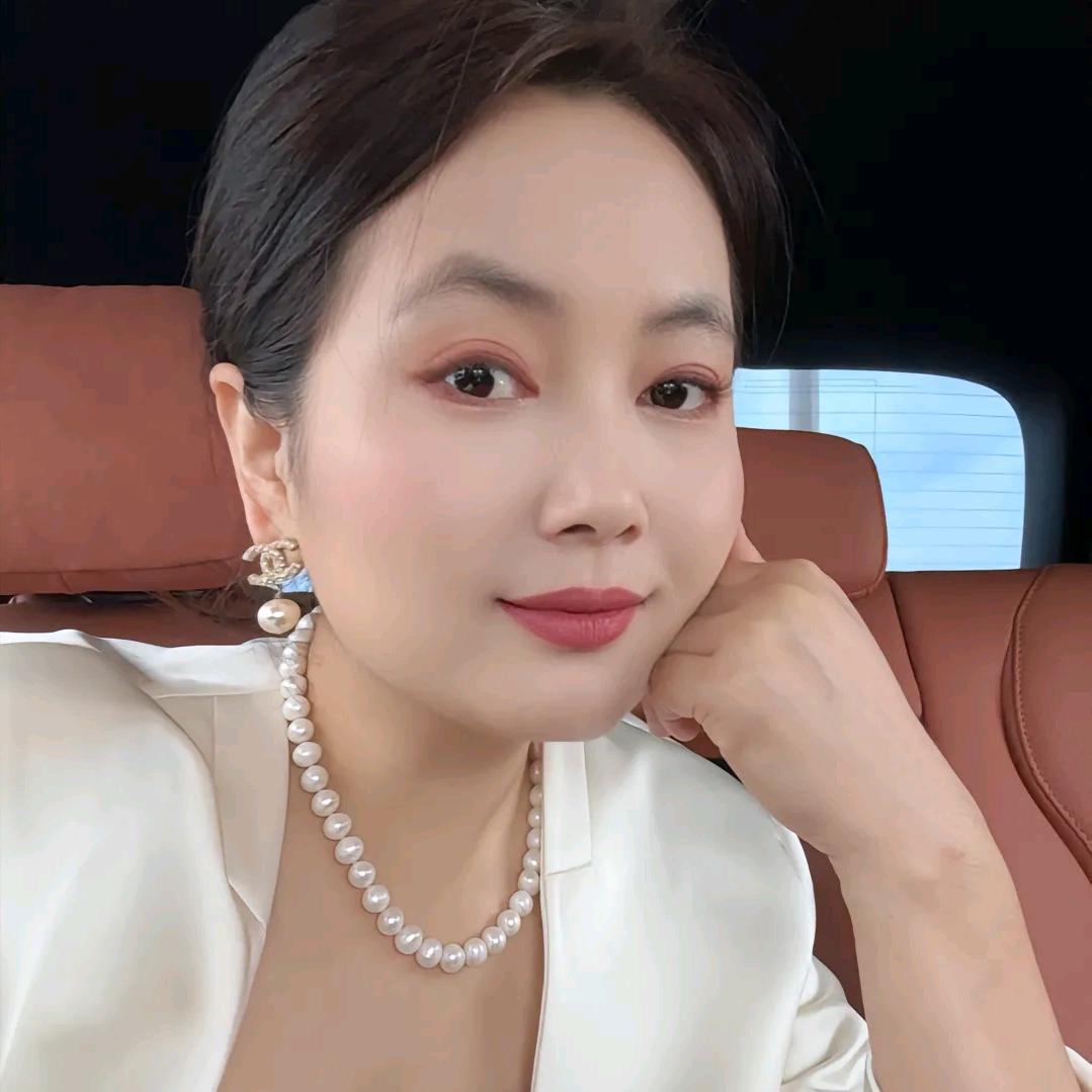 李雅丽
