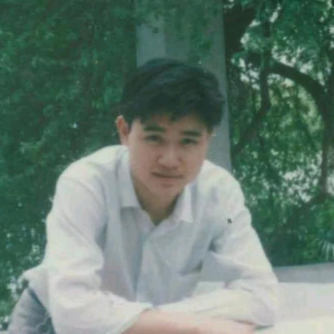 谢会川.八角楼主