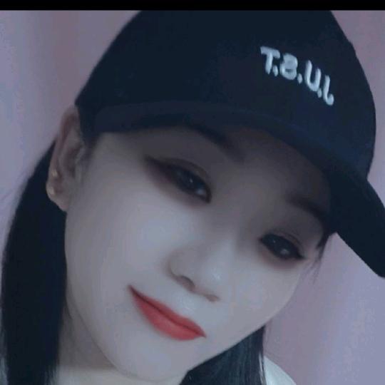 ٩(๛ ˘ 一念花落³˘)۶♥