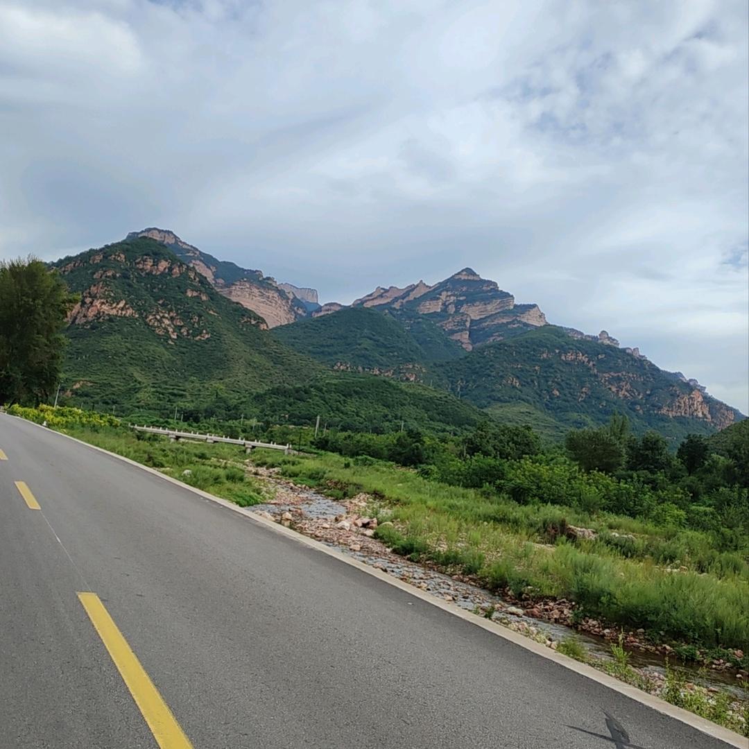 无人机打药  施肥