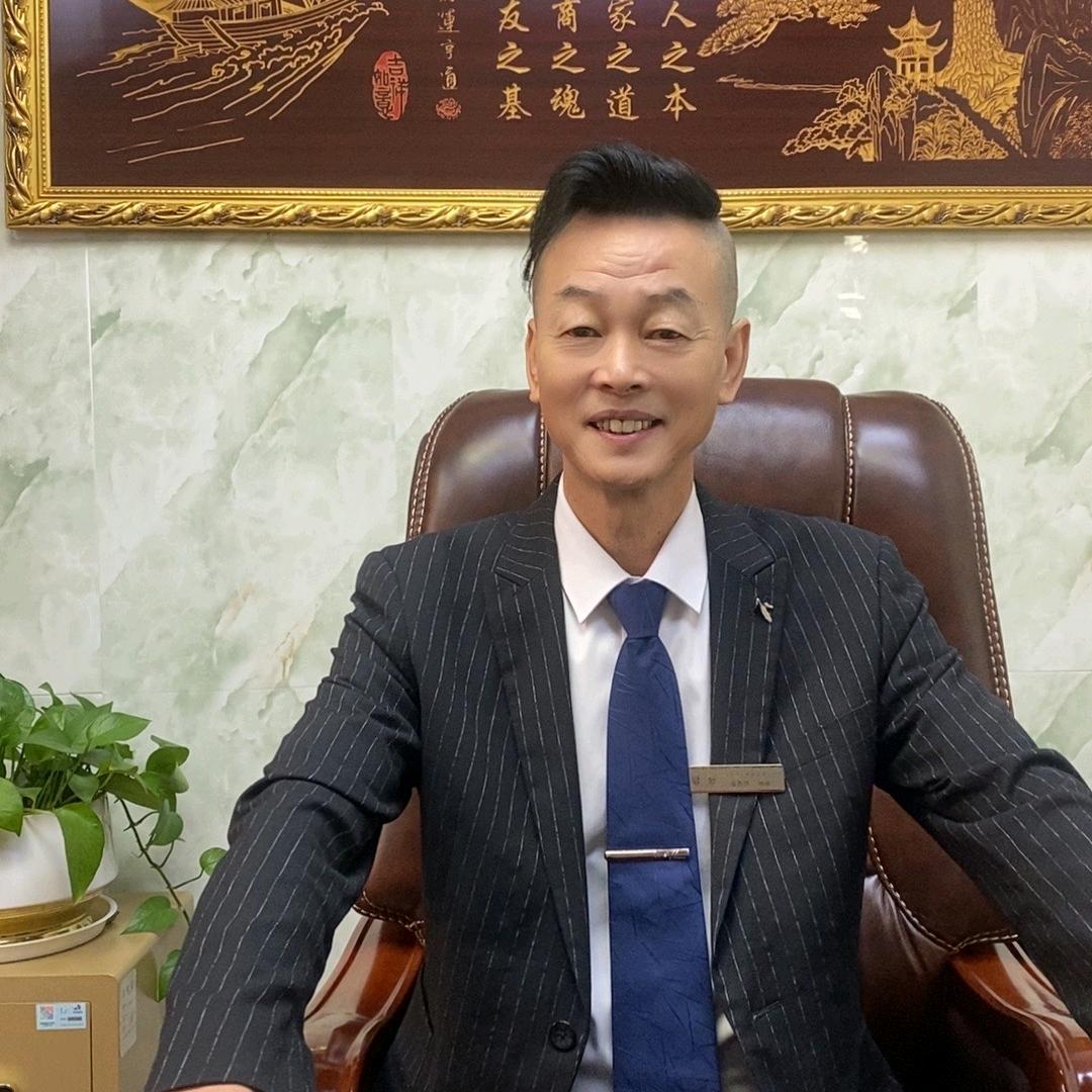 英港家政杜经理