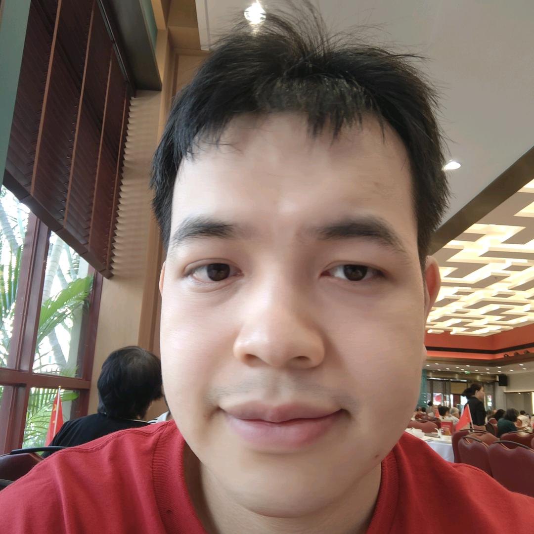 小榄冰冰（精通玄学哲学风水心理学商务）