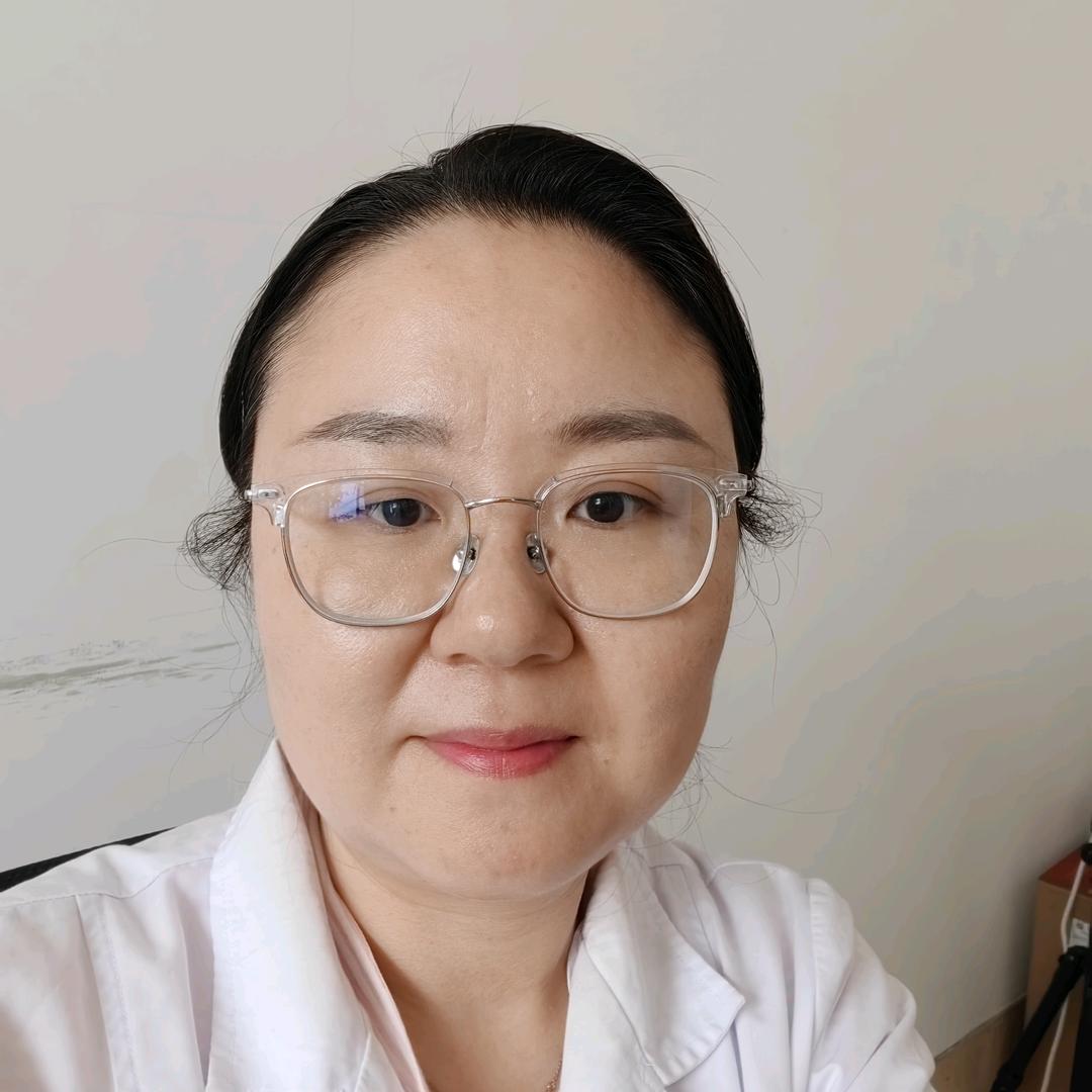 皮肤科主任陈娟
