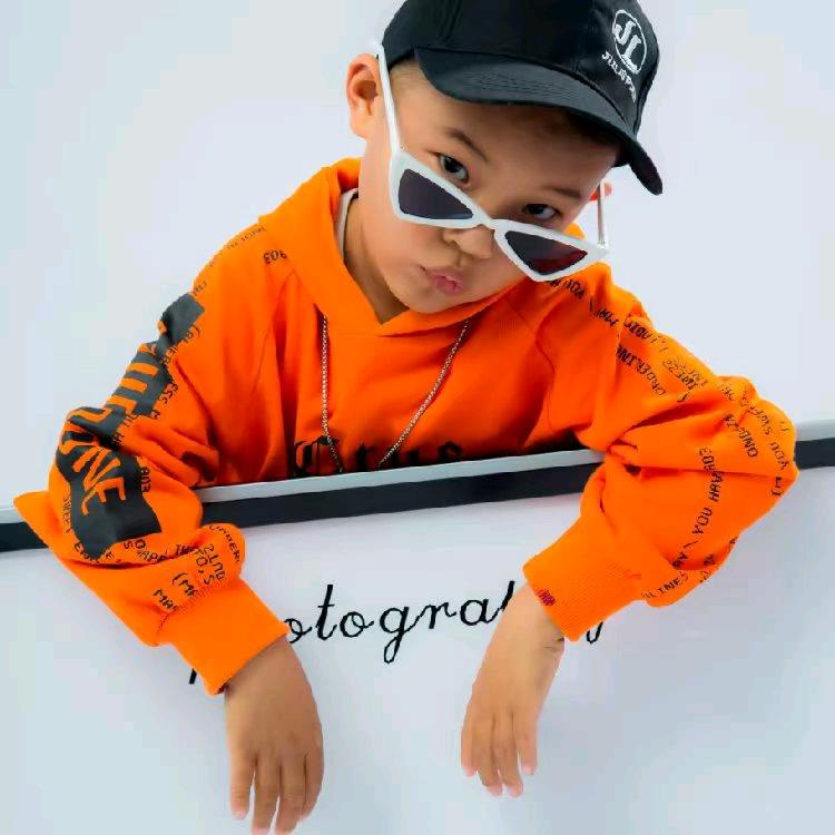 超越超越( ˃̶̤́ ꒳ ˂̶̤̀ )