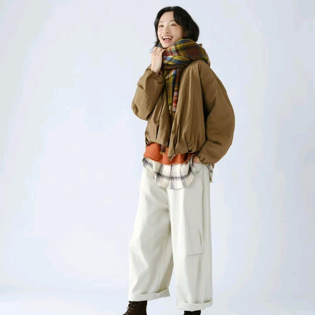 灵宝手心手背服装店