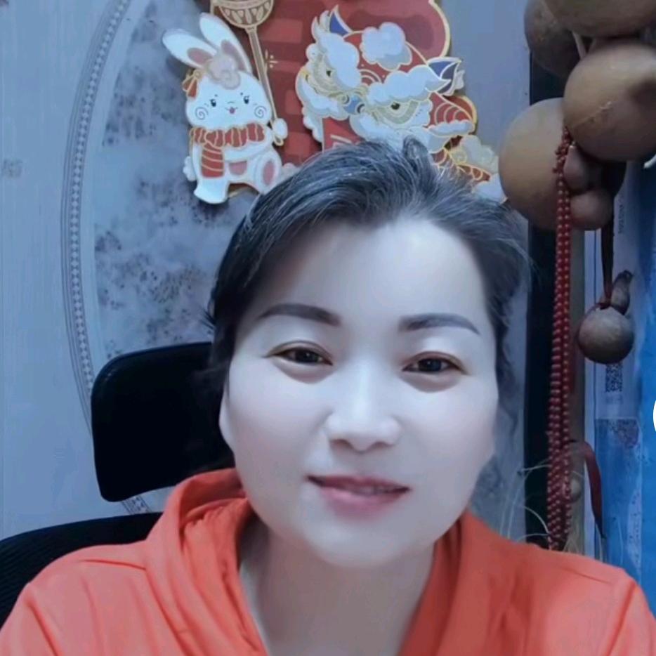 芳芳姐