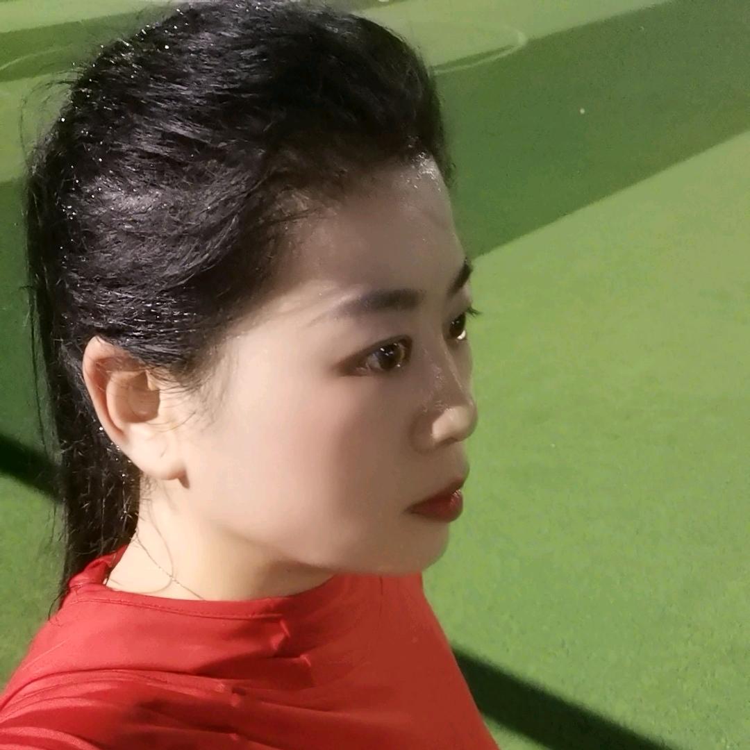 👒丫头