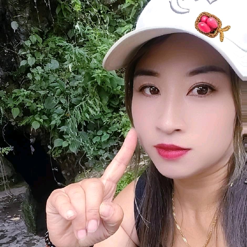 肠粉妹（李。。）