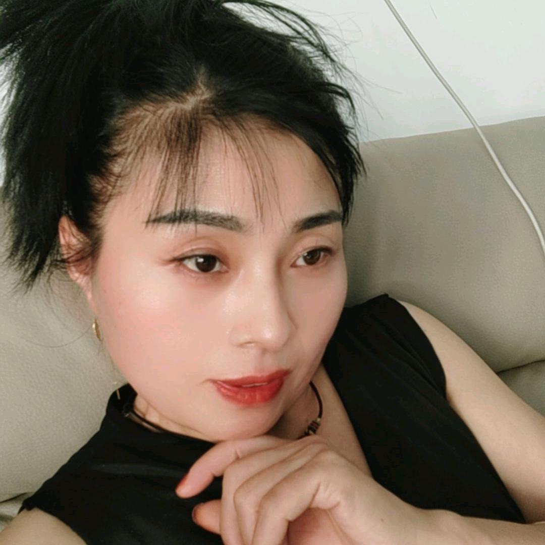 爱💫在寂寞中🚬点燃❤️