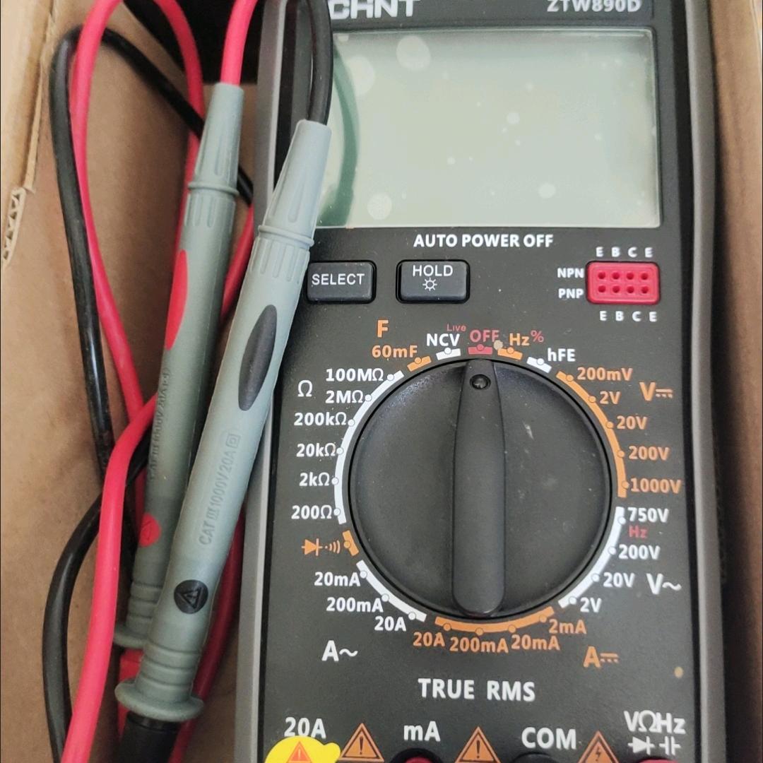 万用表测心❤️