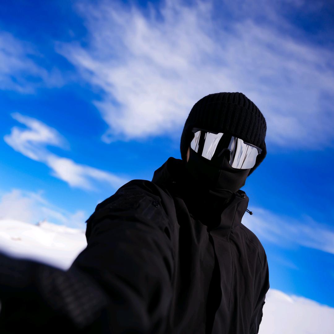 余晖里的海棠花