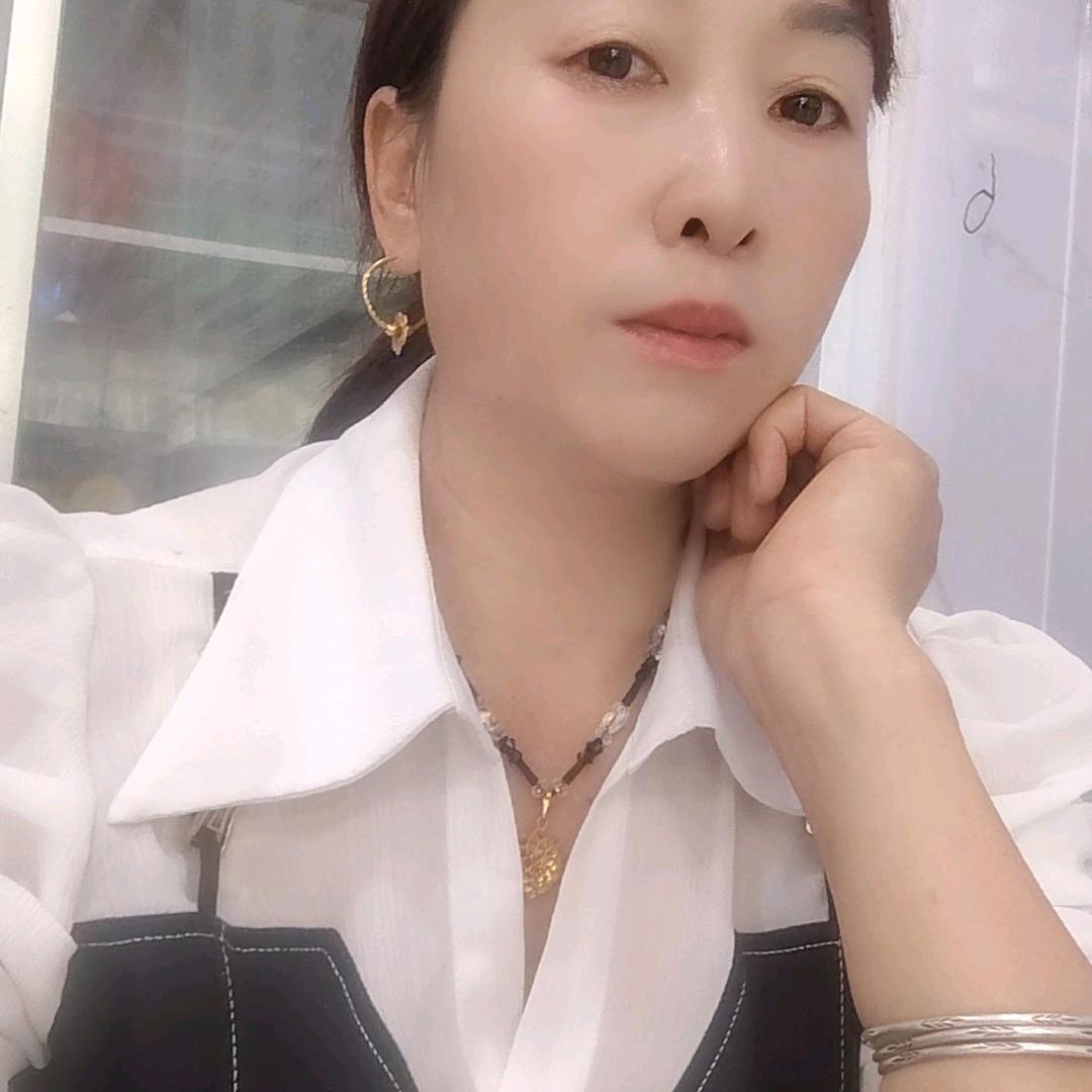 过了风雨见彩虹。