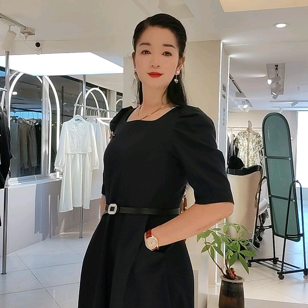 米澜春天（紫罗兰）玉梅