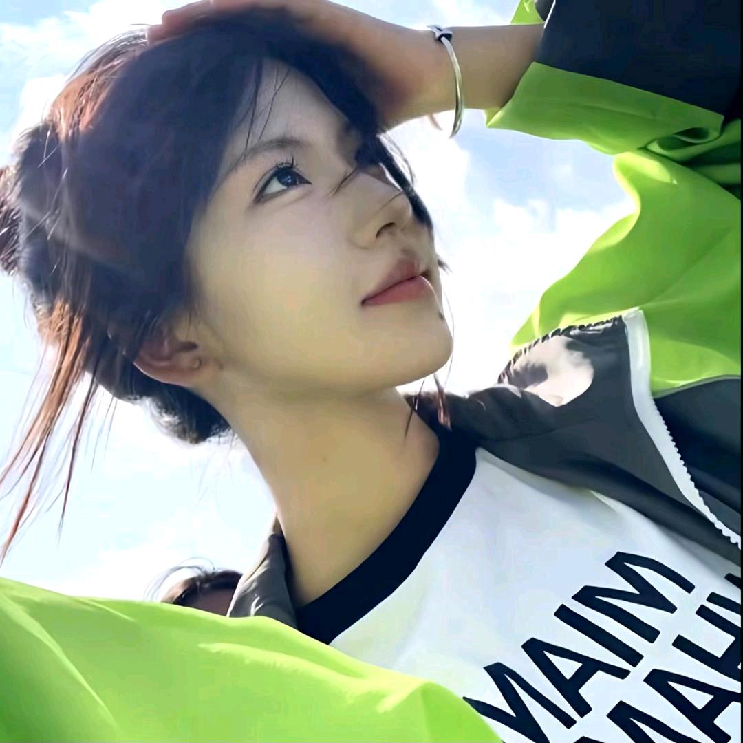 嘟嘟。