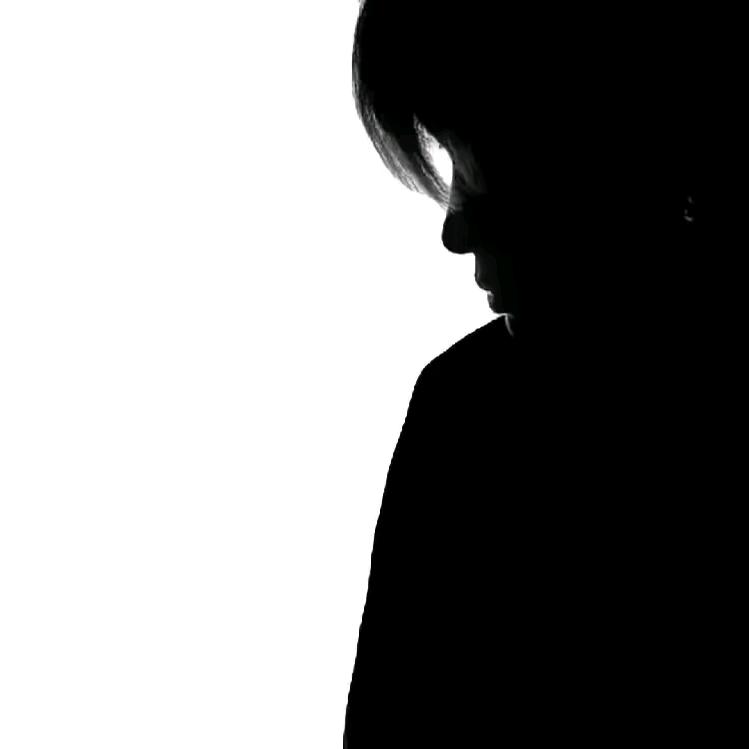 念秋、