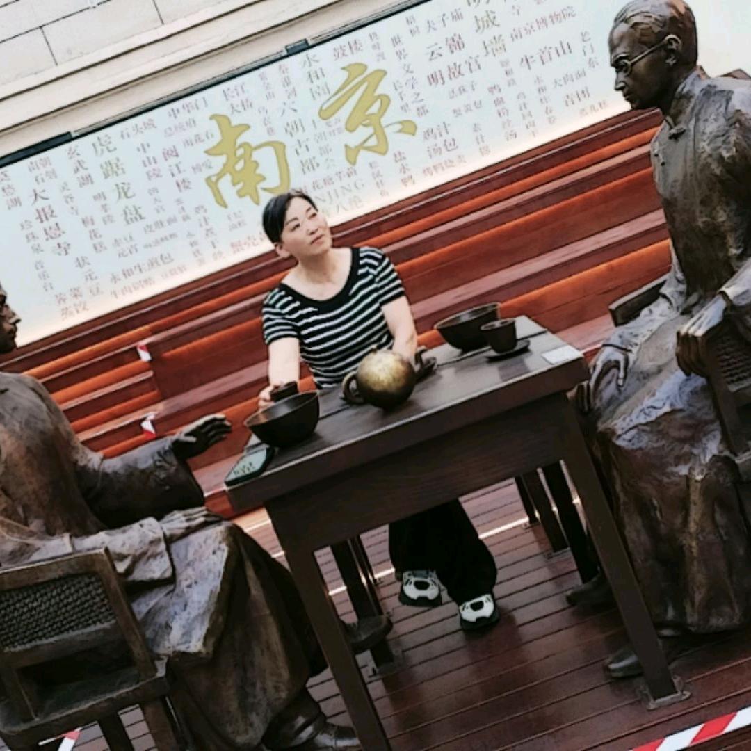 周姐