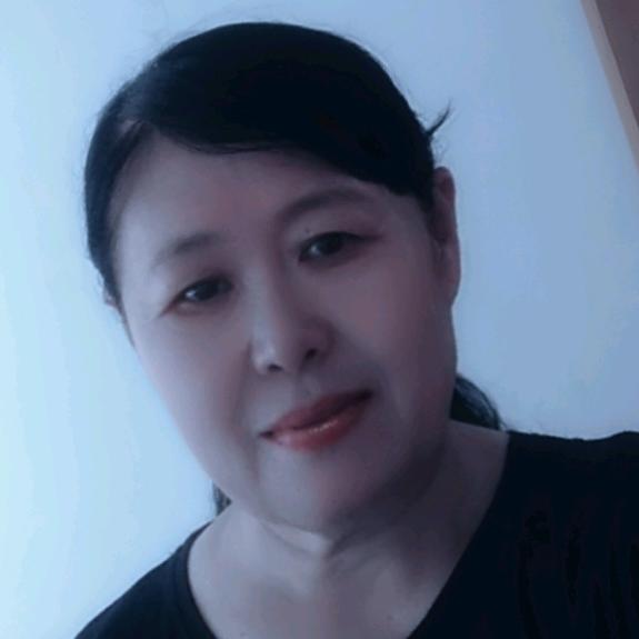 一笑嫣然