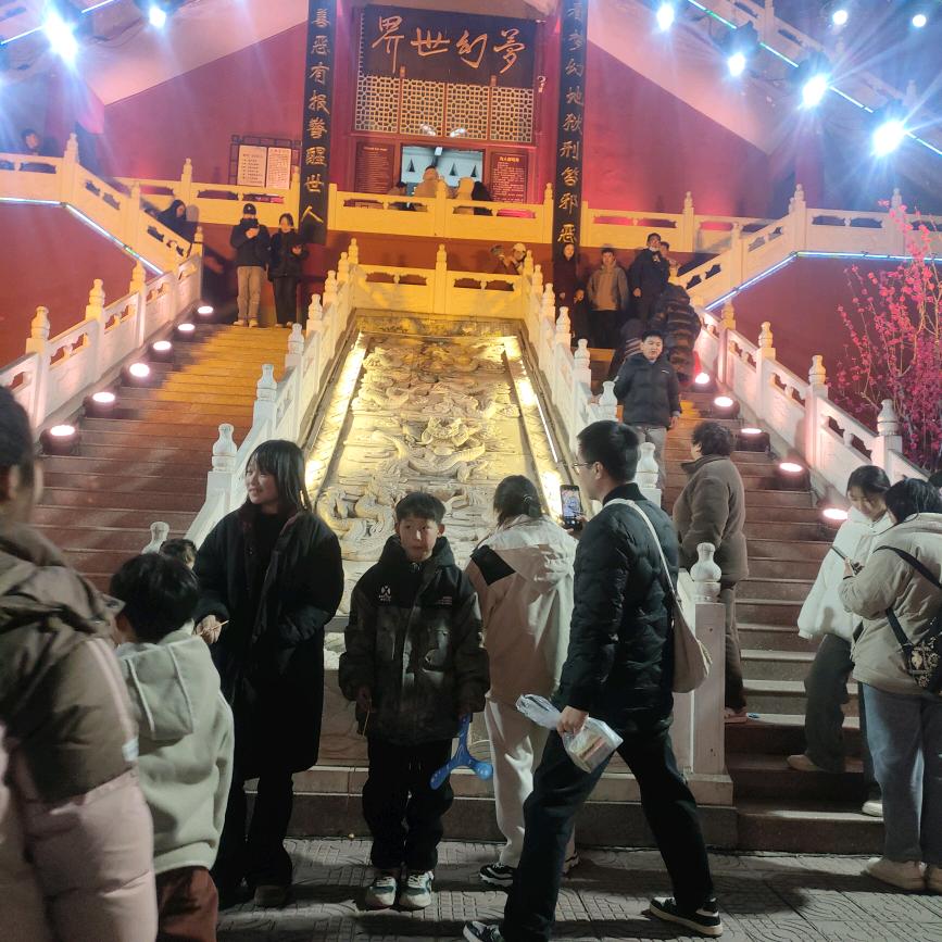 (㞮孞)chuxinღ᭄