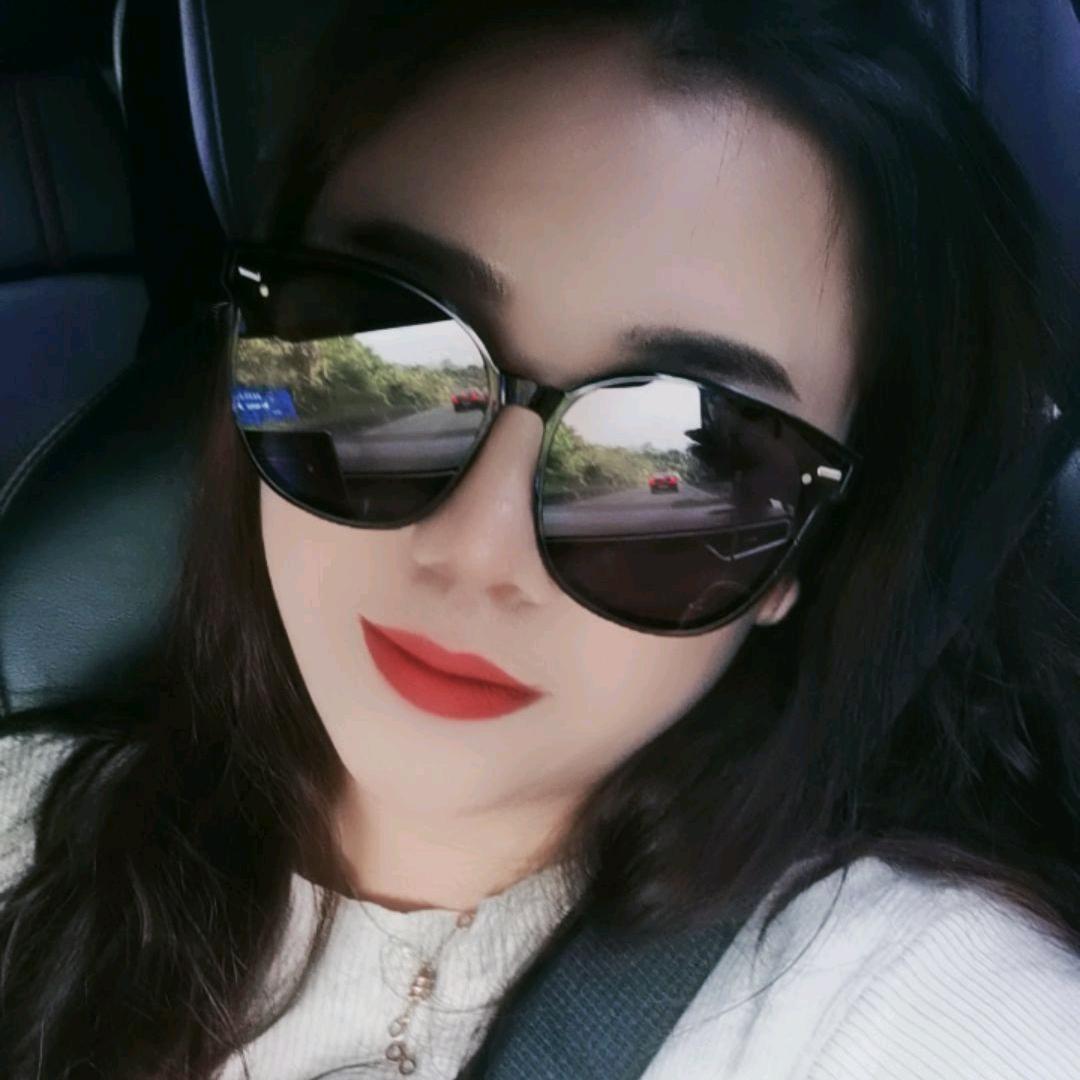 做个很哇塞的女孩