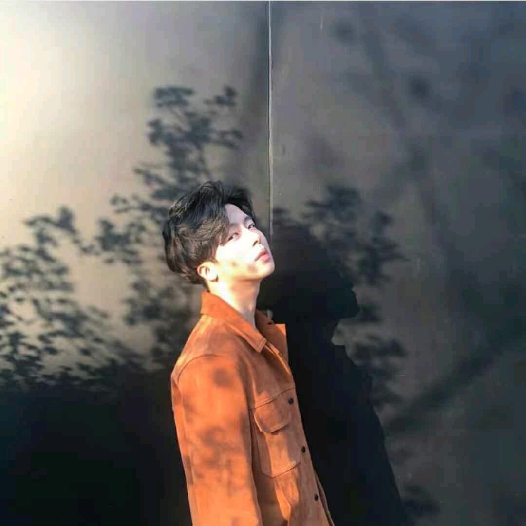 陈...