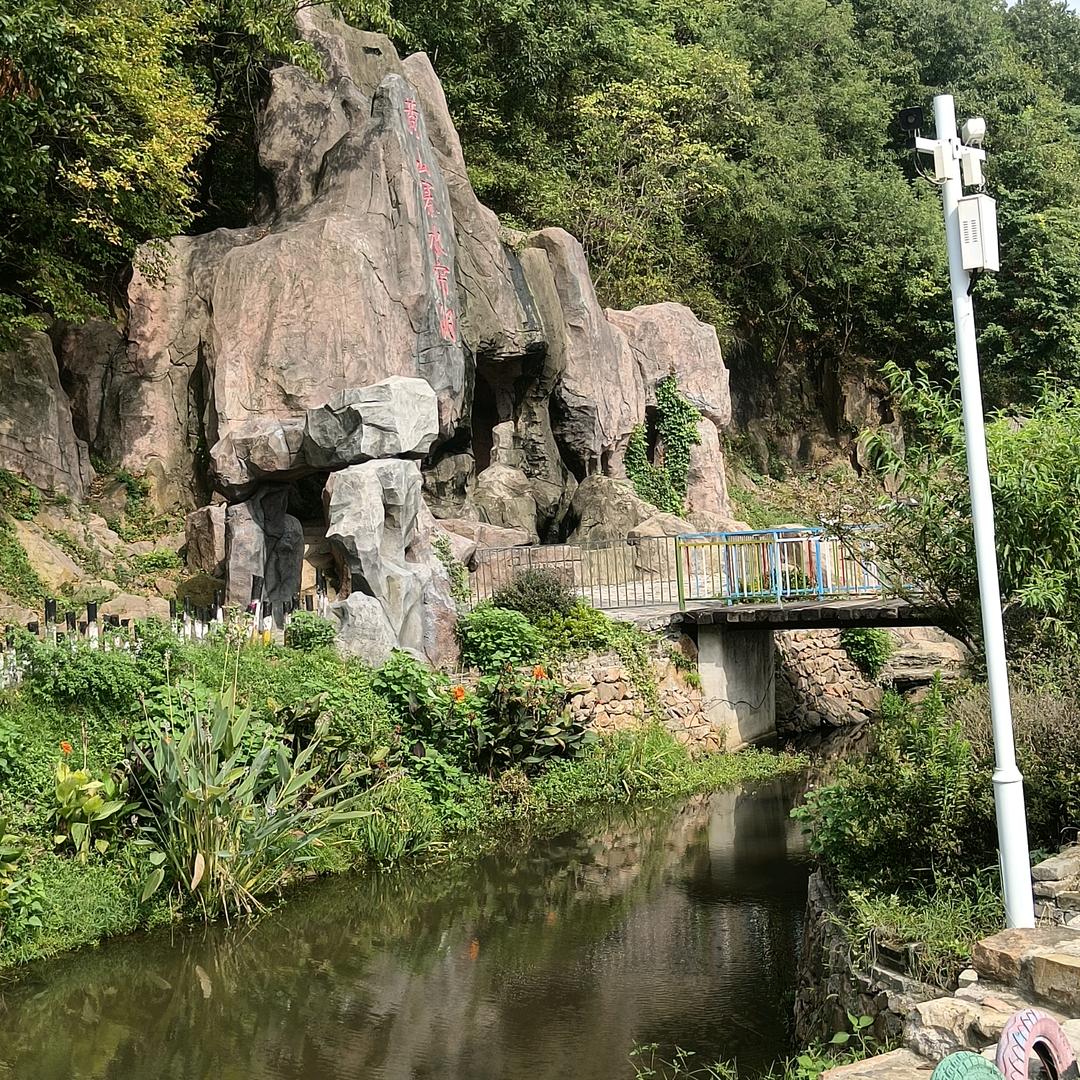 爱谁，不如爱自己