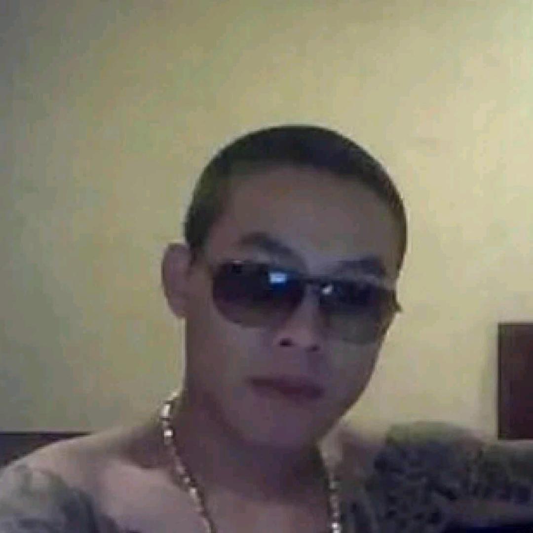 溢*