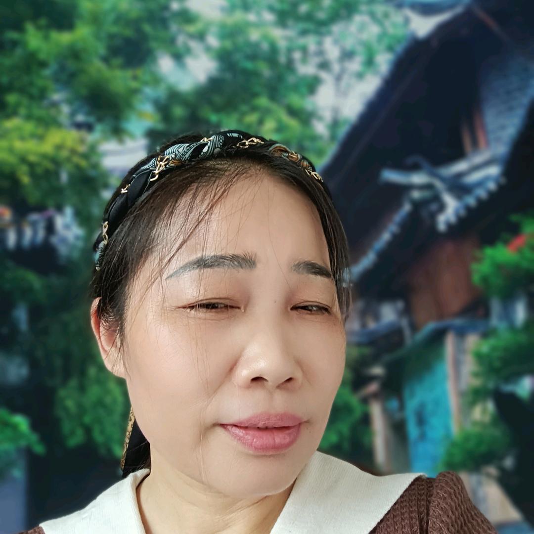 君君姐2（橱窗有好物）