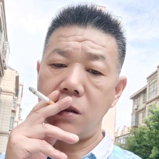 三哥@