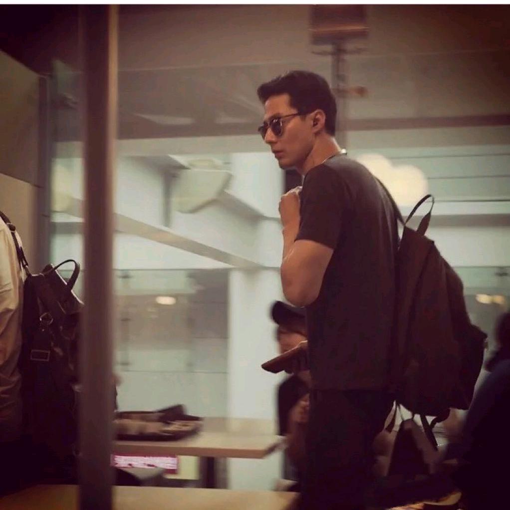 手机用户73765478550