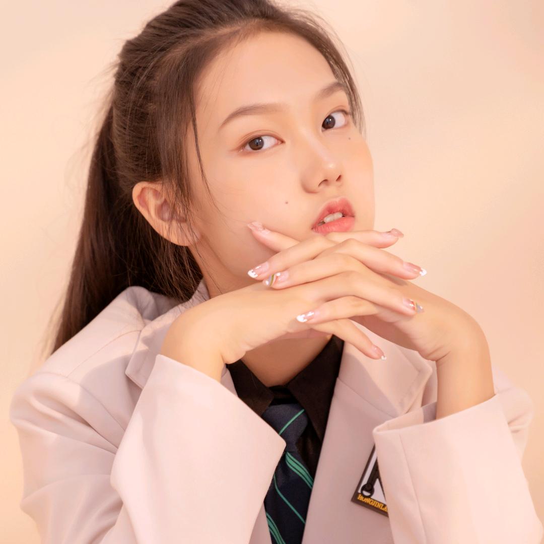 贪吃的小鱼🎀