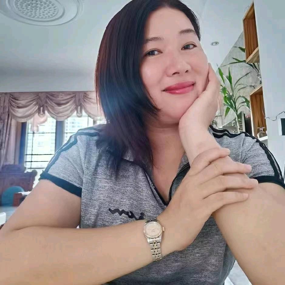 杨萍