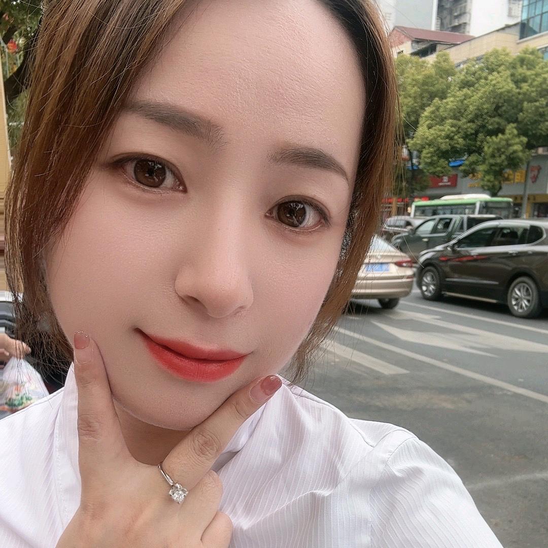 中国黄金～思思