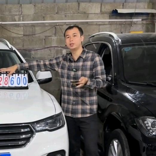 柳州万鑫二手车(店长)