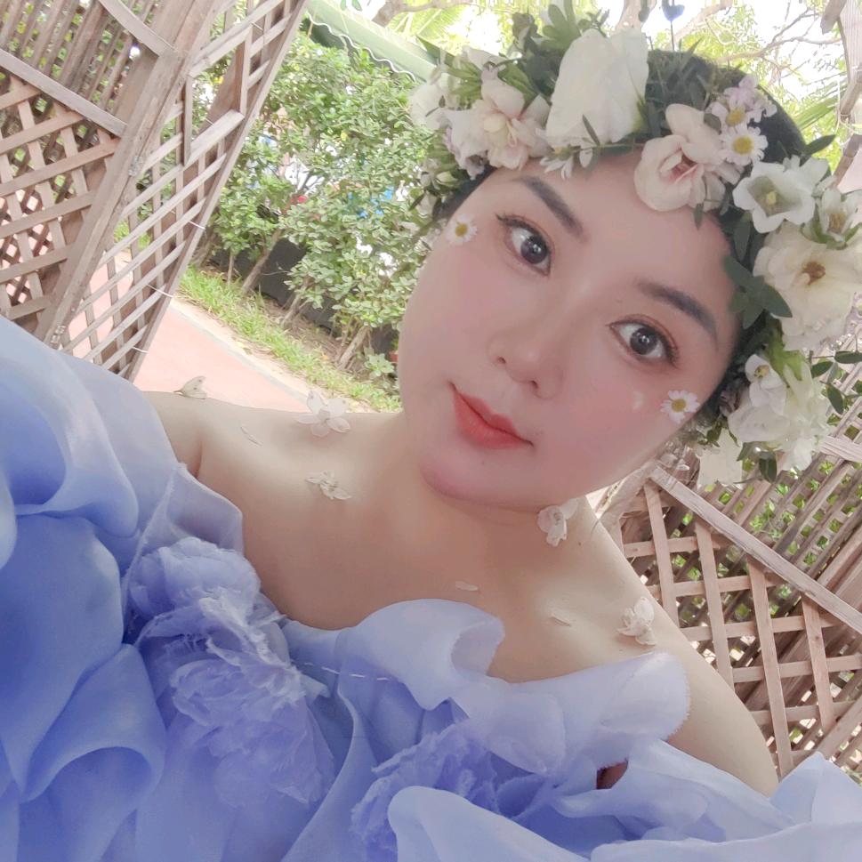 大蓝鲸😄邓邓