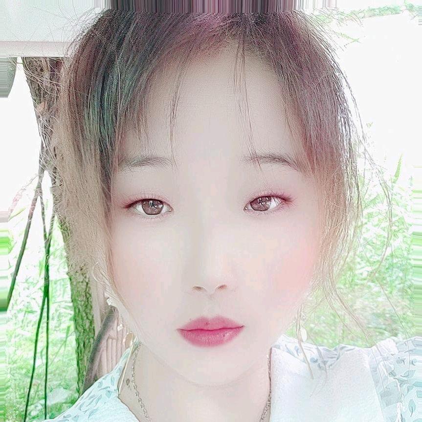 秀丽的女孩