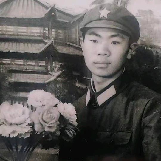 张国亮：