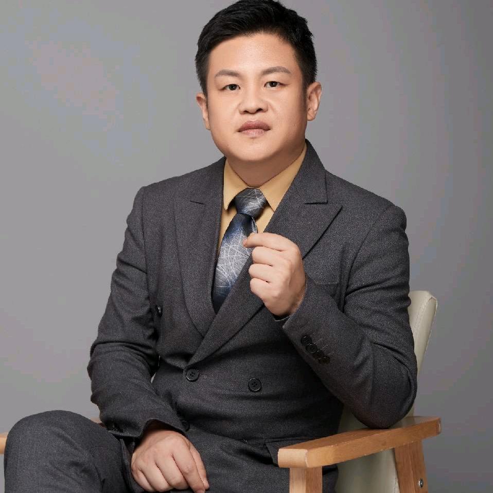 摊牌哥聊金融