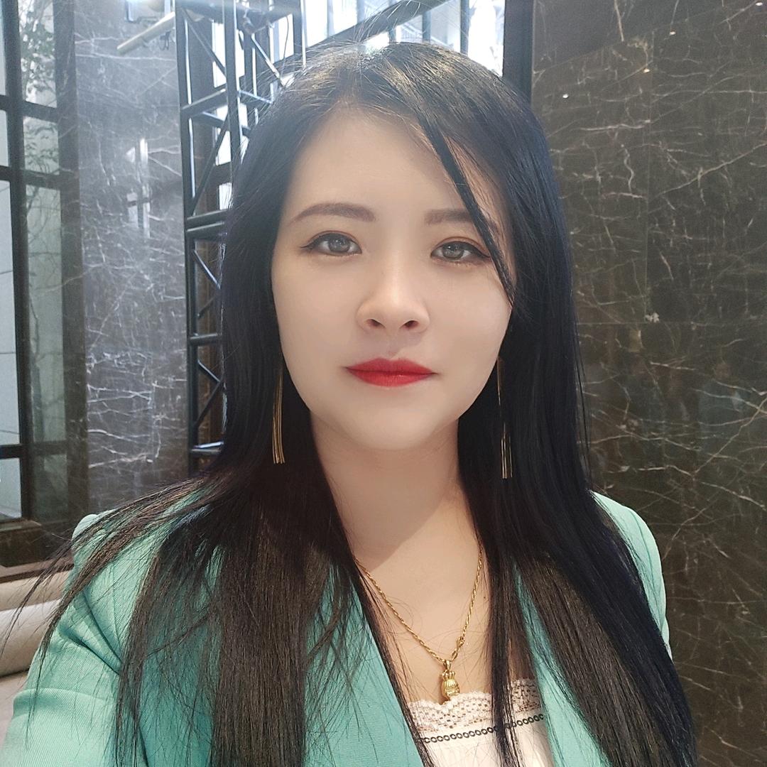 左手美食右手护肤的宝妈