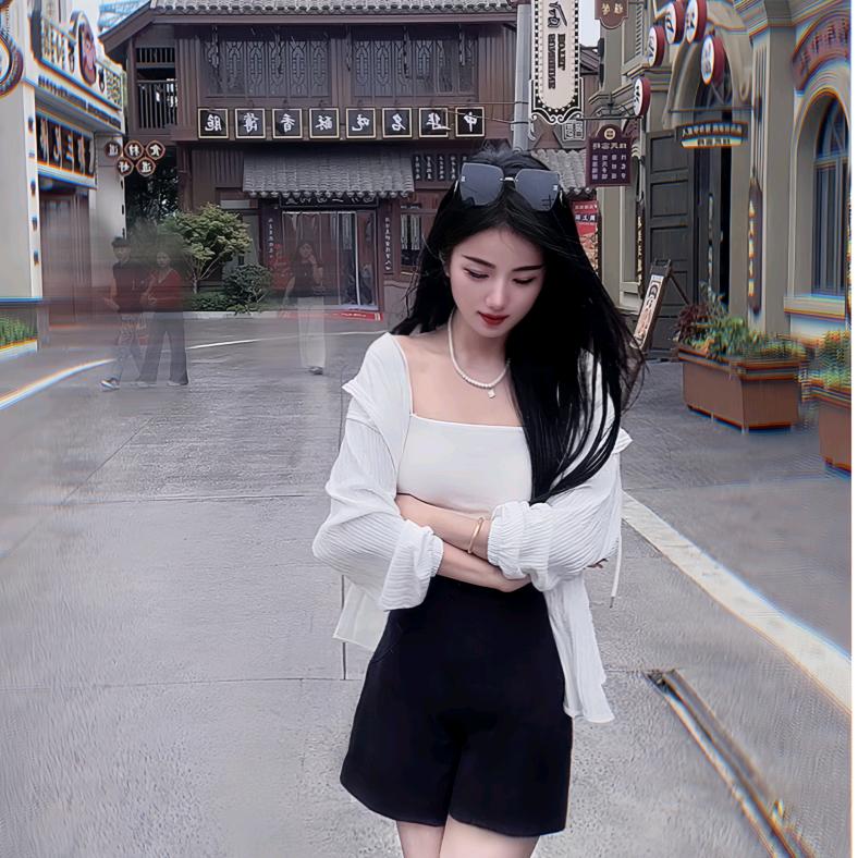 卖衣服的团团呀！
