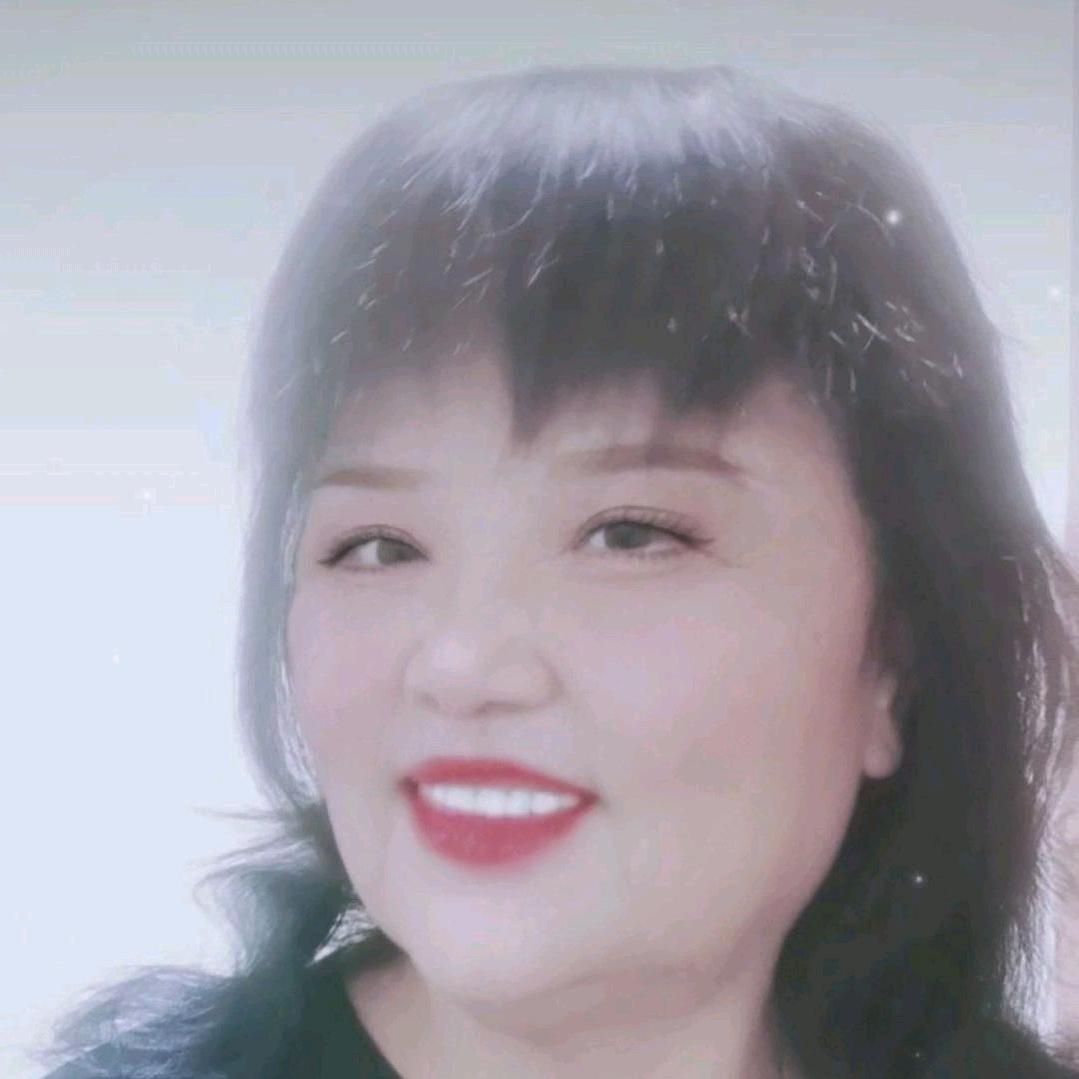 亮亮姐