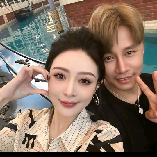 李老板的三宝贝（护肤分享）