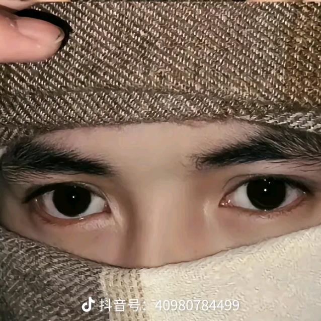 琼布男孩