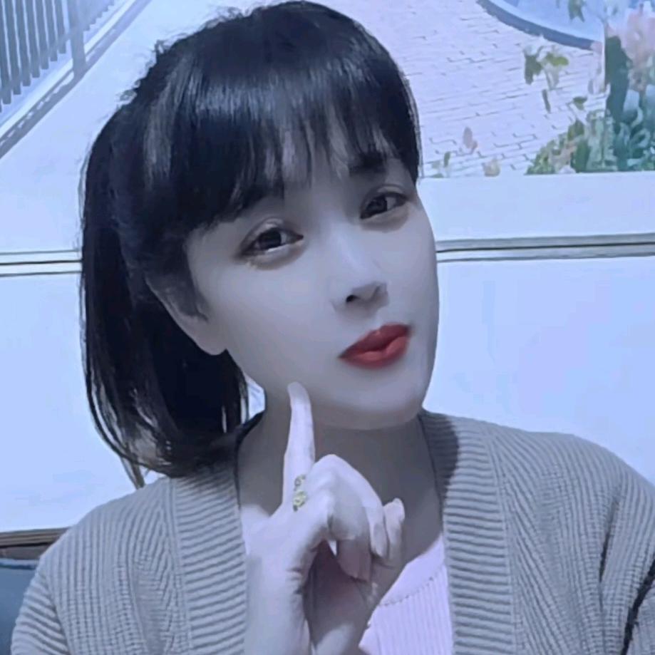 《英子》