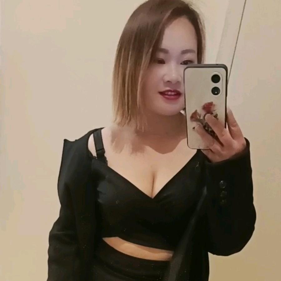 一夜知秋灬