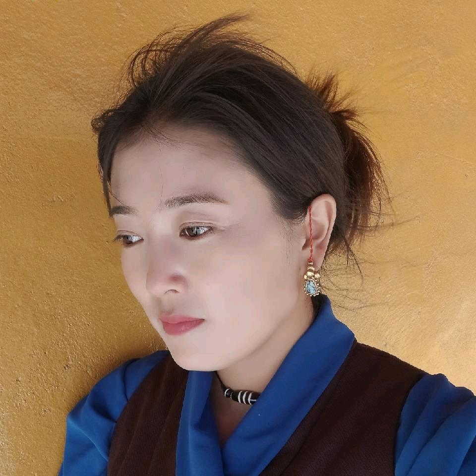 昂仁🤭边吉