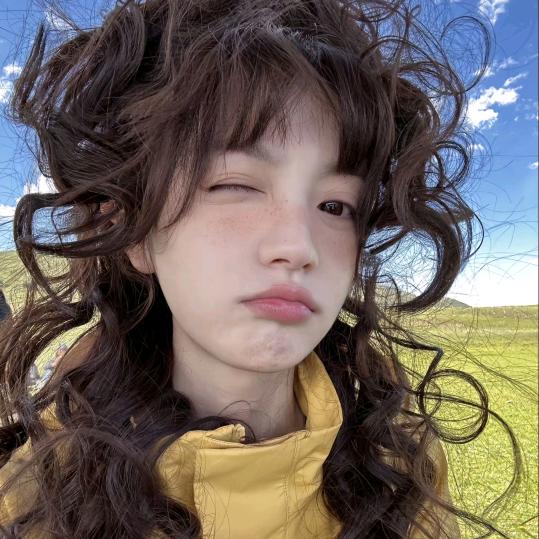 绿色.