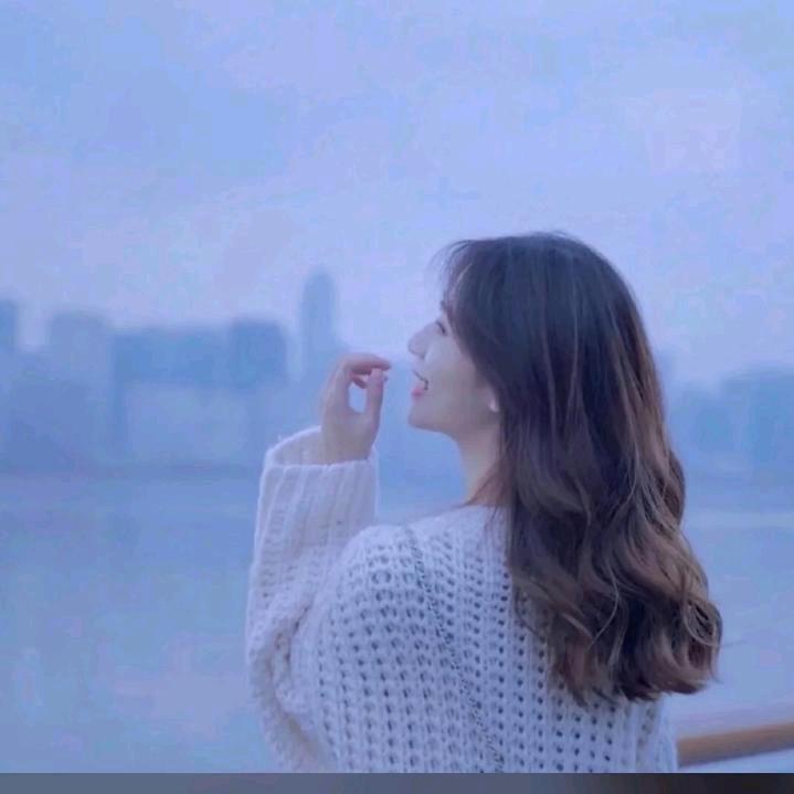 不要随便相信一个人。