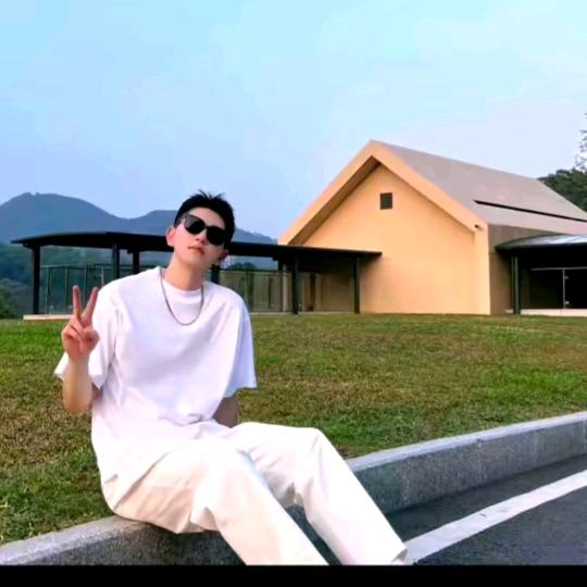 沙洋县锦泉百货店