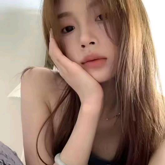 叁月