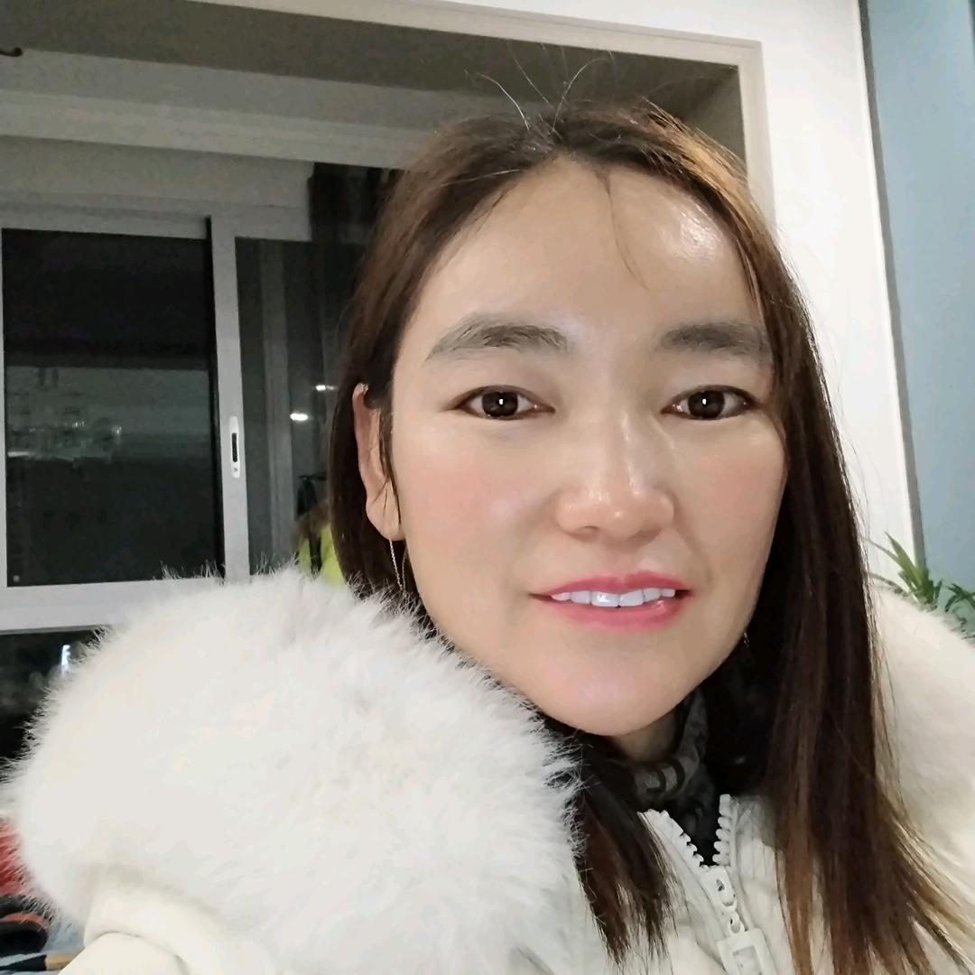小路路（不定时开播）